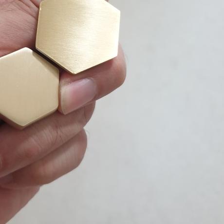 ➣ Gold Handle Brass Hexagon Knob Cabinet Pull Tarikan Laci Emas ☉