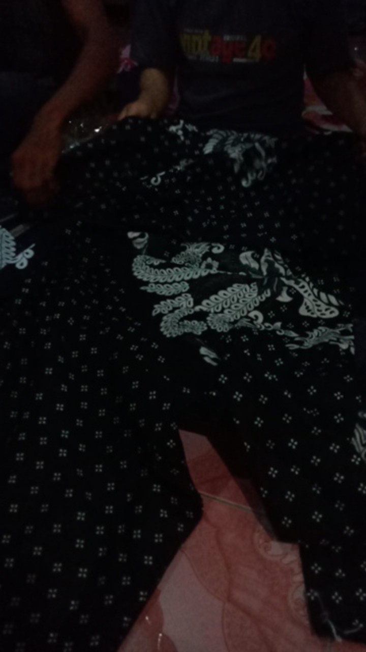 Bisa Pisah Batik Couple Keluarga Sania Ruffle Ori Ndoro Jowi Termurah Gurita Putih