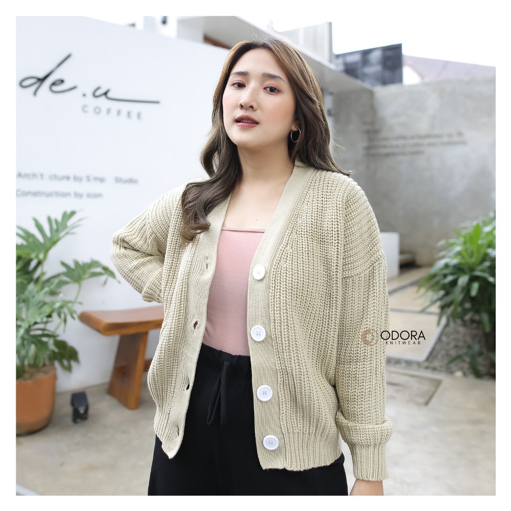Cardigan rajut premium (Carra)-Cream