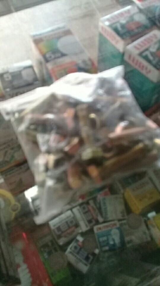 Baut Mur Kuning M10 X 50(5cm) Kunci 14 Per Pcs