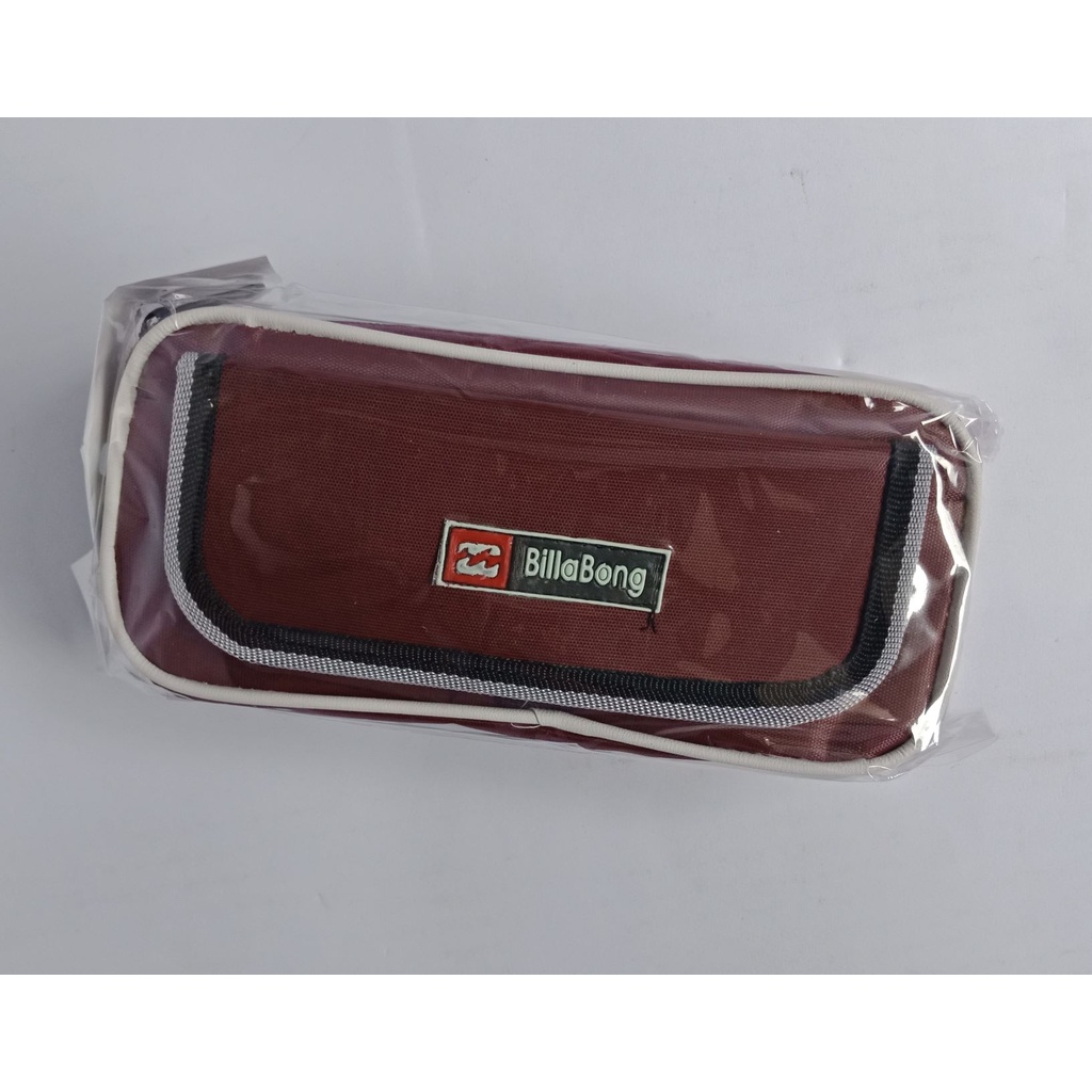 

Tempat pensil Billabong besar
