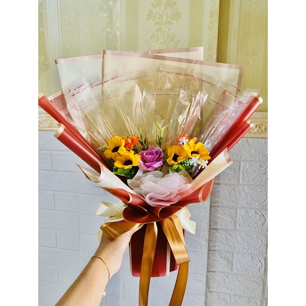 

buket kosong uang / barang bouquet 10slot dan 15slot cellophane hampers hadiah ultah wisuda anniversary