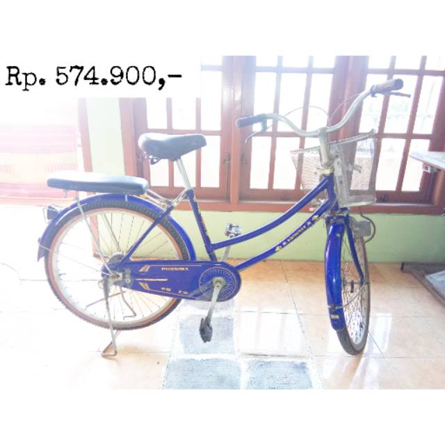 Sepeda Phoenix Berkeranjang (Kondisi Bekas