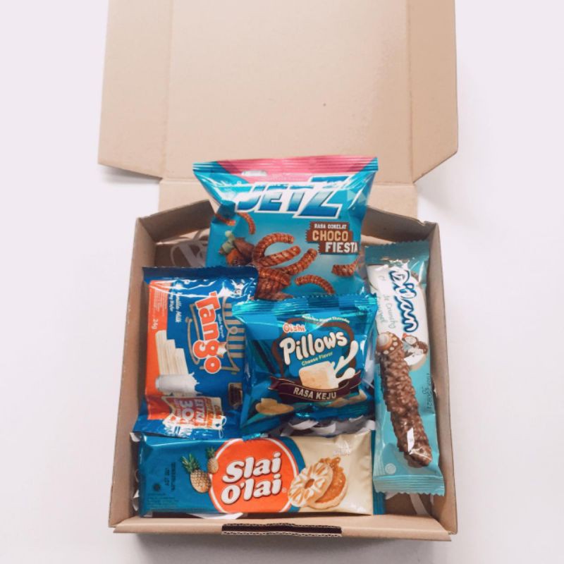 

Snack box blue + Botol surat 30 ml