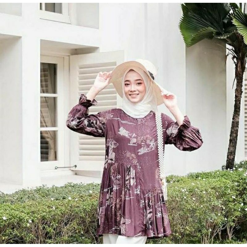 Abstrak Blouse Vanilla Hijab Cherry size M Ottoman Dress HL