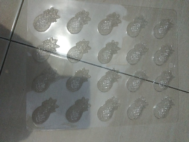 Cetakan Coklat Puding Mika Buah Nanas