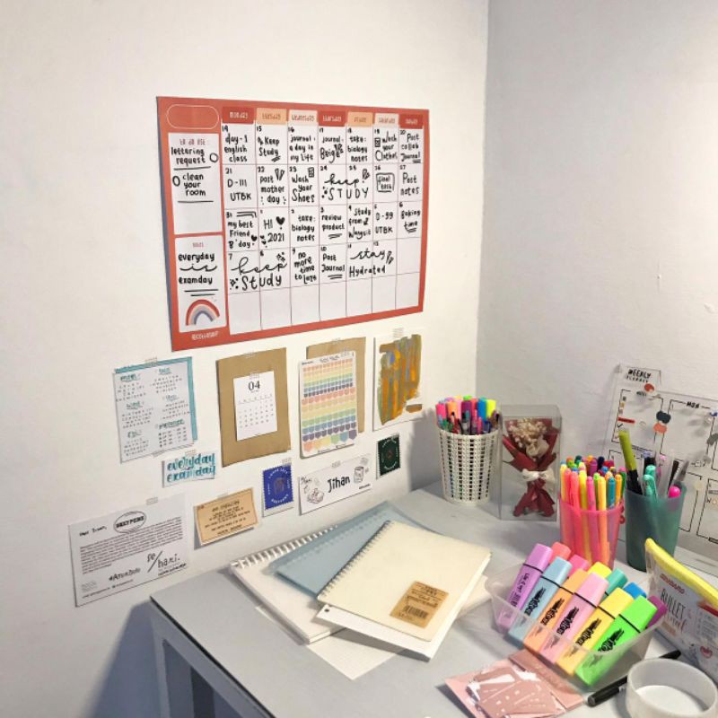 

[Ready stock] Wall planner by Cottonnip