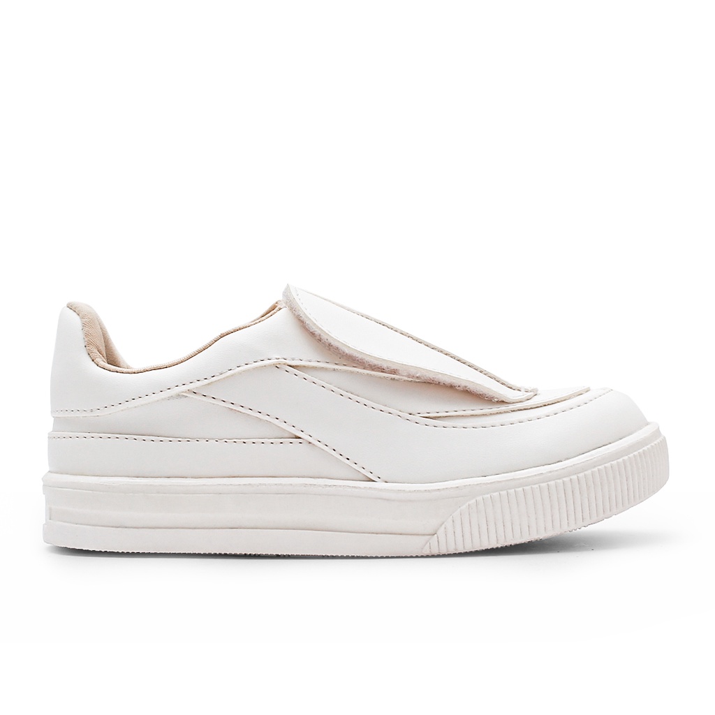 Khakikakiku  Zeal White Sugar Slip On