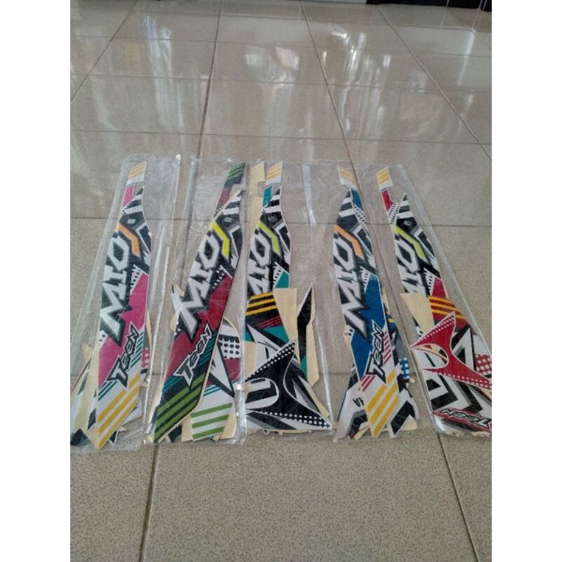 STRIPING STICKER MIO J TEEN 2012 YAMAHA MIO J TEEN 2012