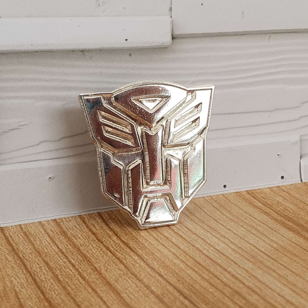 Enamel pin - Autobot icon | Transformers Series Collectible merchandise