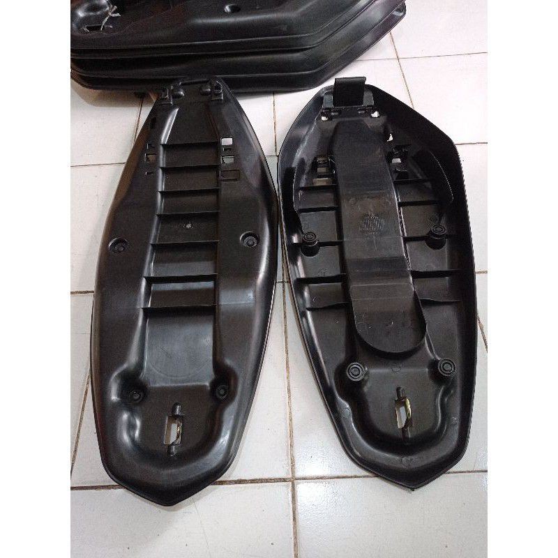 Plat Jok M3 Papan Jok Motor Mio M3 Mio 125 Mio Z Mio S Berkulitas Ori Tebal dan Kuat