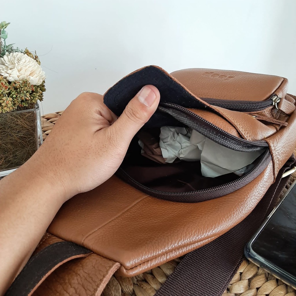 Tas Selempang Kulit Asli Sapi Trend 2020//Tas Pria Masa Kini Original Leather