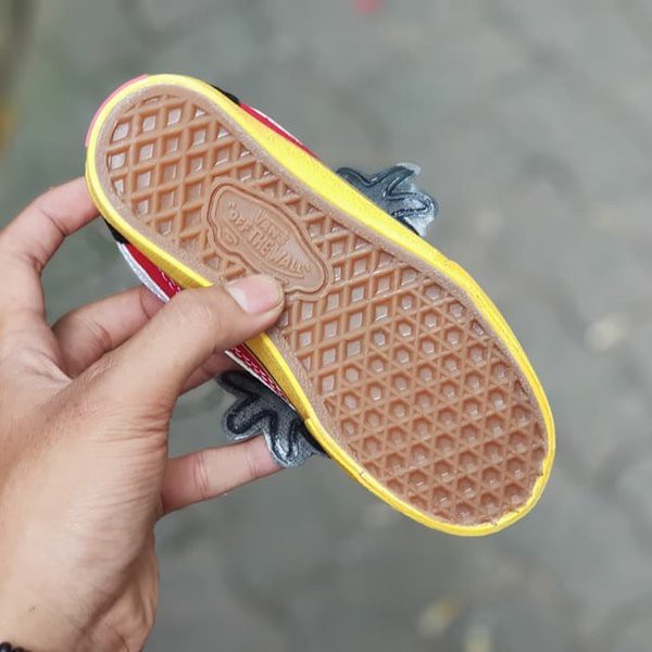 LARIS -    SEPATU ANAK VANS DISNEY MICKEY MOUSE RAFATHAR KIDS MERAH HITAM 20-35