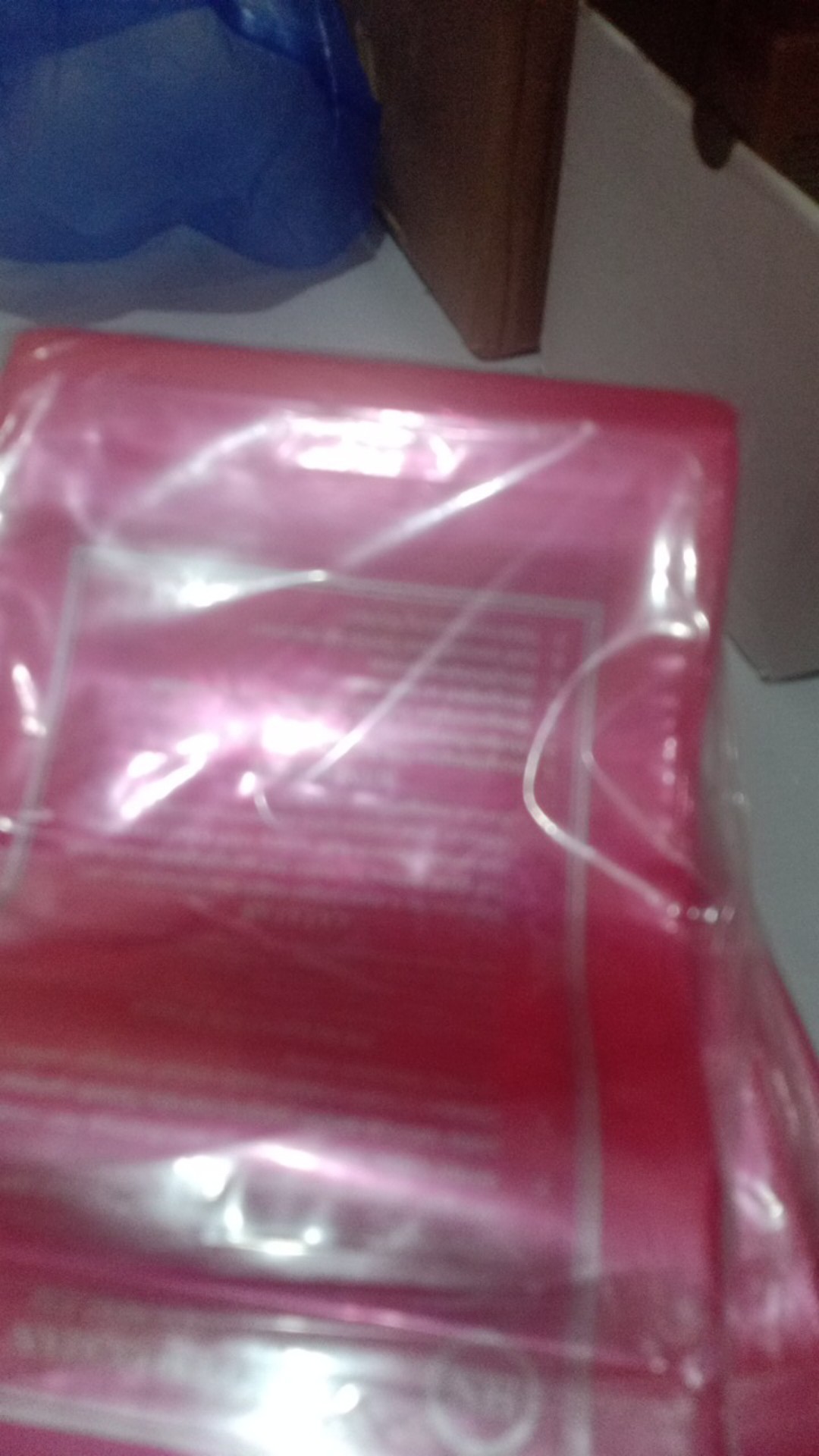 Plastik Klip Hn Cream Size Kecil 12x20