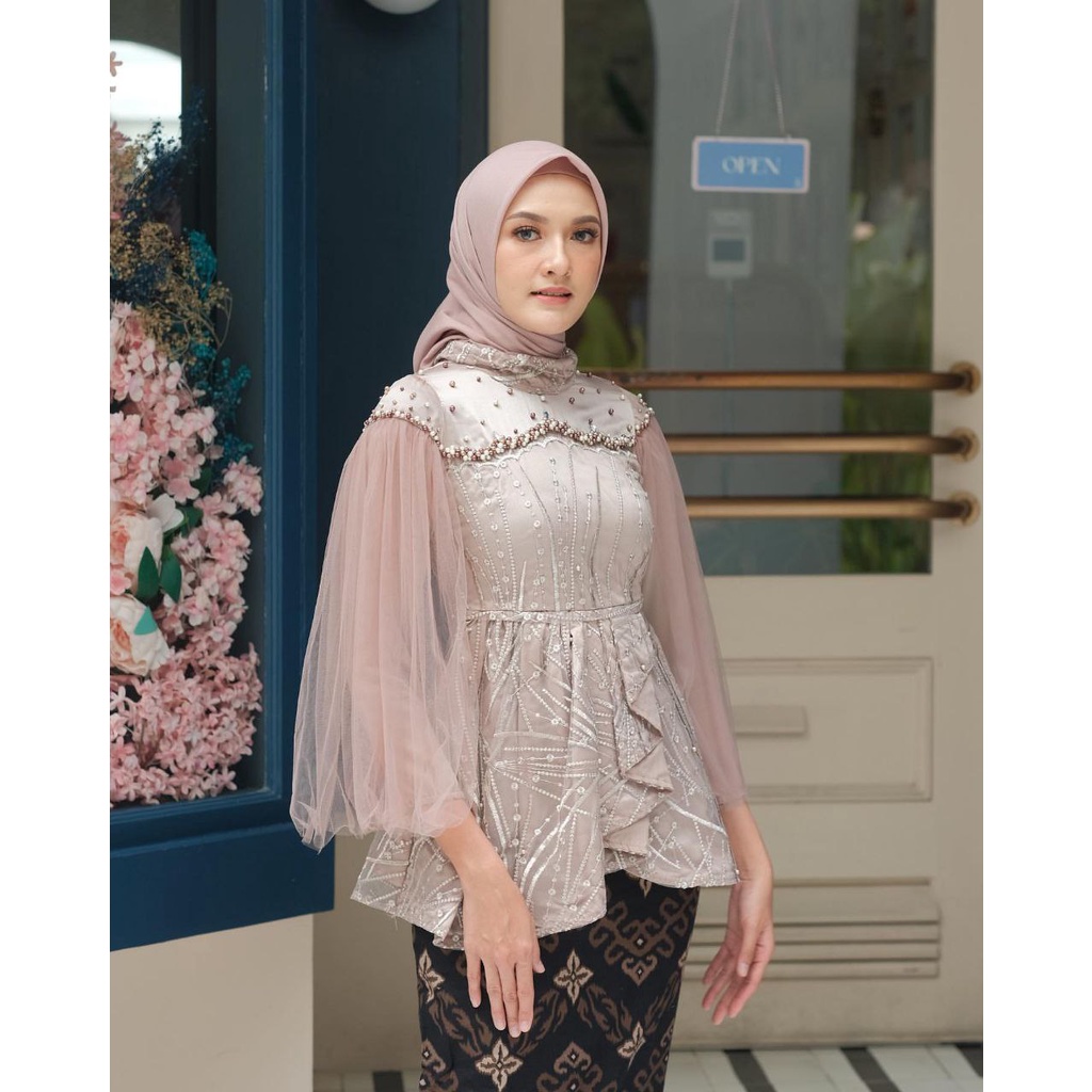 ( ORI ) Kebaya Batik Couple Vanilla Nude BONUS HIJAB Kebaya Wisuda Kebaya Lamaran Kebaya Couple modern