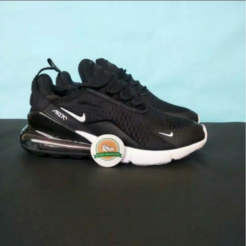 next black nike trainers