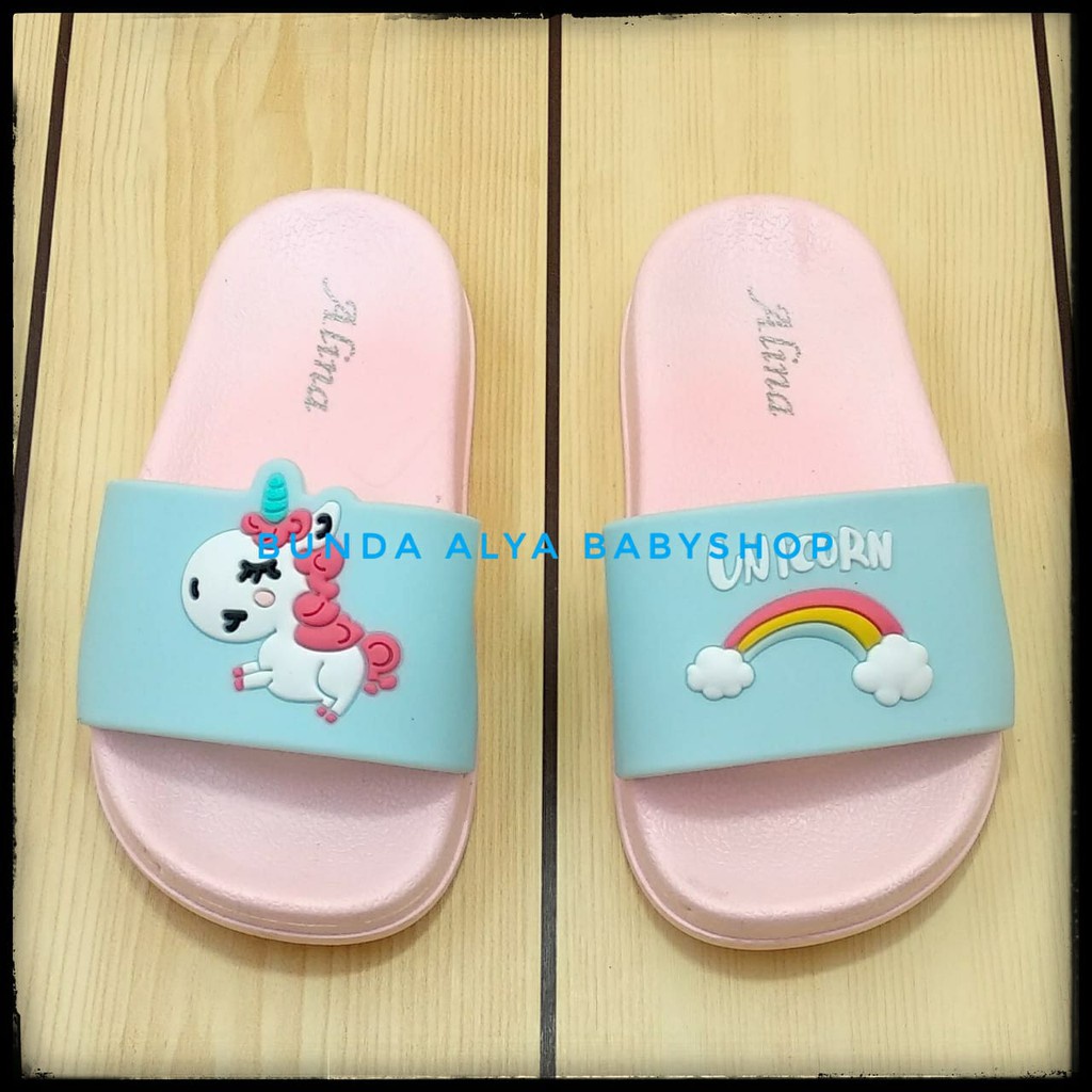 Sandal Anak Perempuan Lentur Usia 4-5 Tahun IMPORT Reject Harga Miring [SENDAL ANAK REJECT]