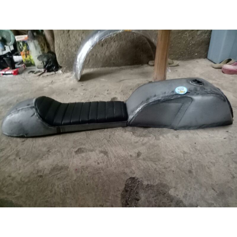 Paket Caferacer Baju Caferacer Jok Jornet Dan Tangki