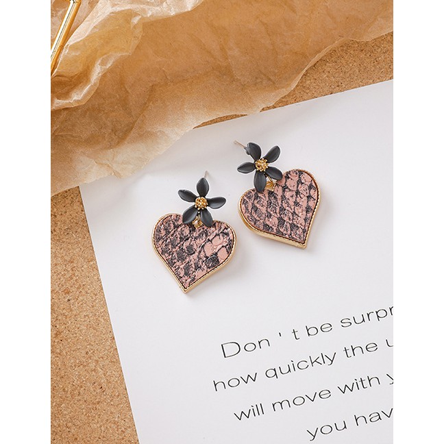 LRC Anting Tusuk Fashion 925 Silver Needle Flower Leather Texture Love Earrings D48753