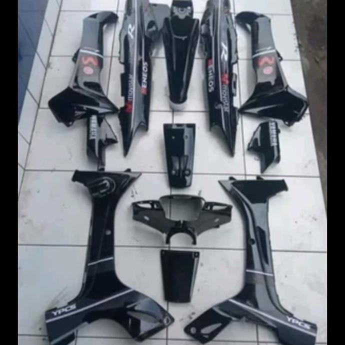 Cover Body Full Set F1Zr Hitam