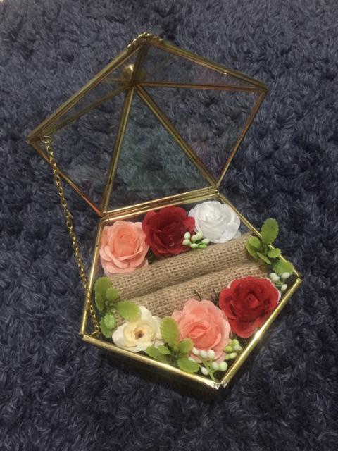 Ring Bearer Tempat Cincin Kaca Terarium Rustic