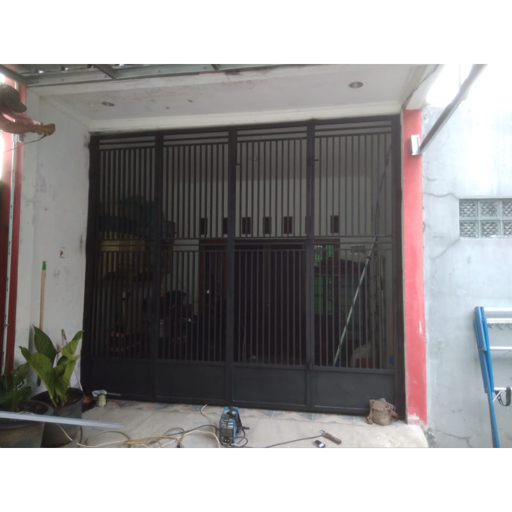 Pintu Pagar Besi Rumah Sliding Atau Lipat Tertera Harga Per Meter Shopee Indonesia