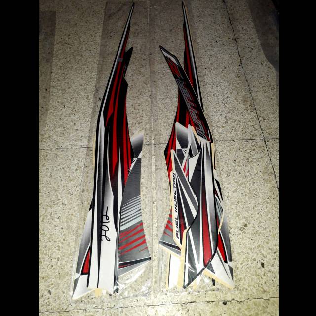 Striping sticker standar yamaha jupiter z1 putih merah 2012