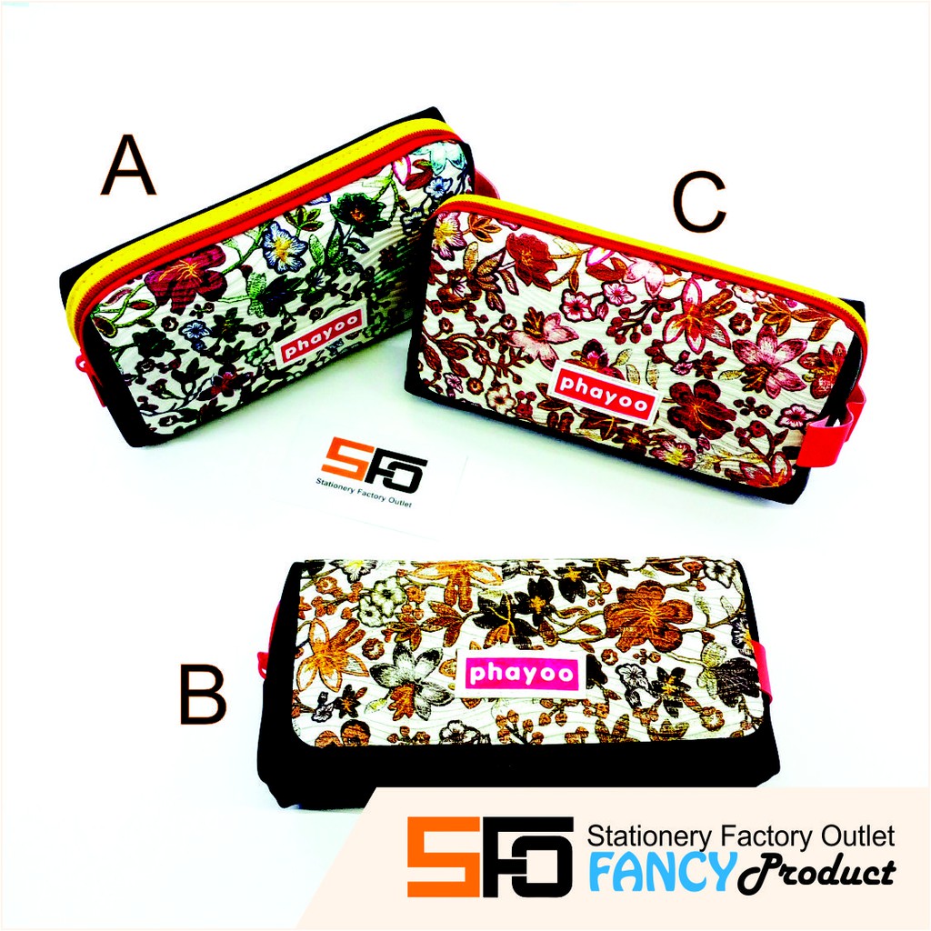 

Tempat Pensil Motif Bunga Emboss Premium