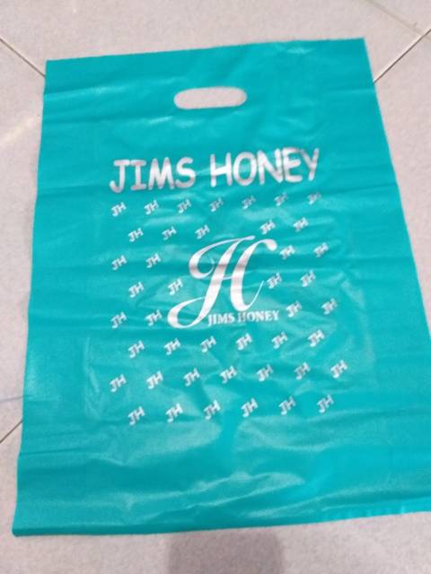 Plastik jimshoney besar  35x40per lembar