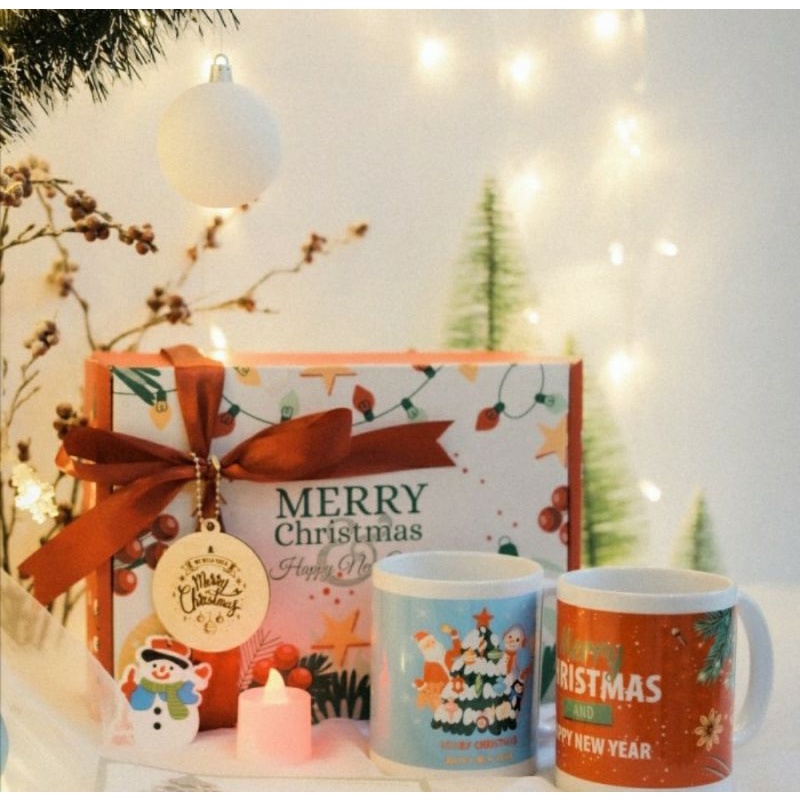 

Hampers Natal Mug Keramik Parcel