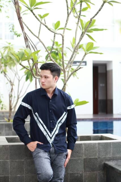 Kemeja Batik Pria Modern Navy M L XL XXL