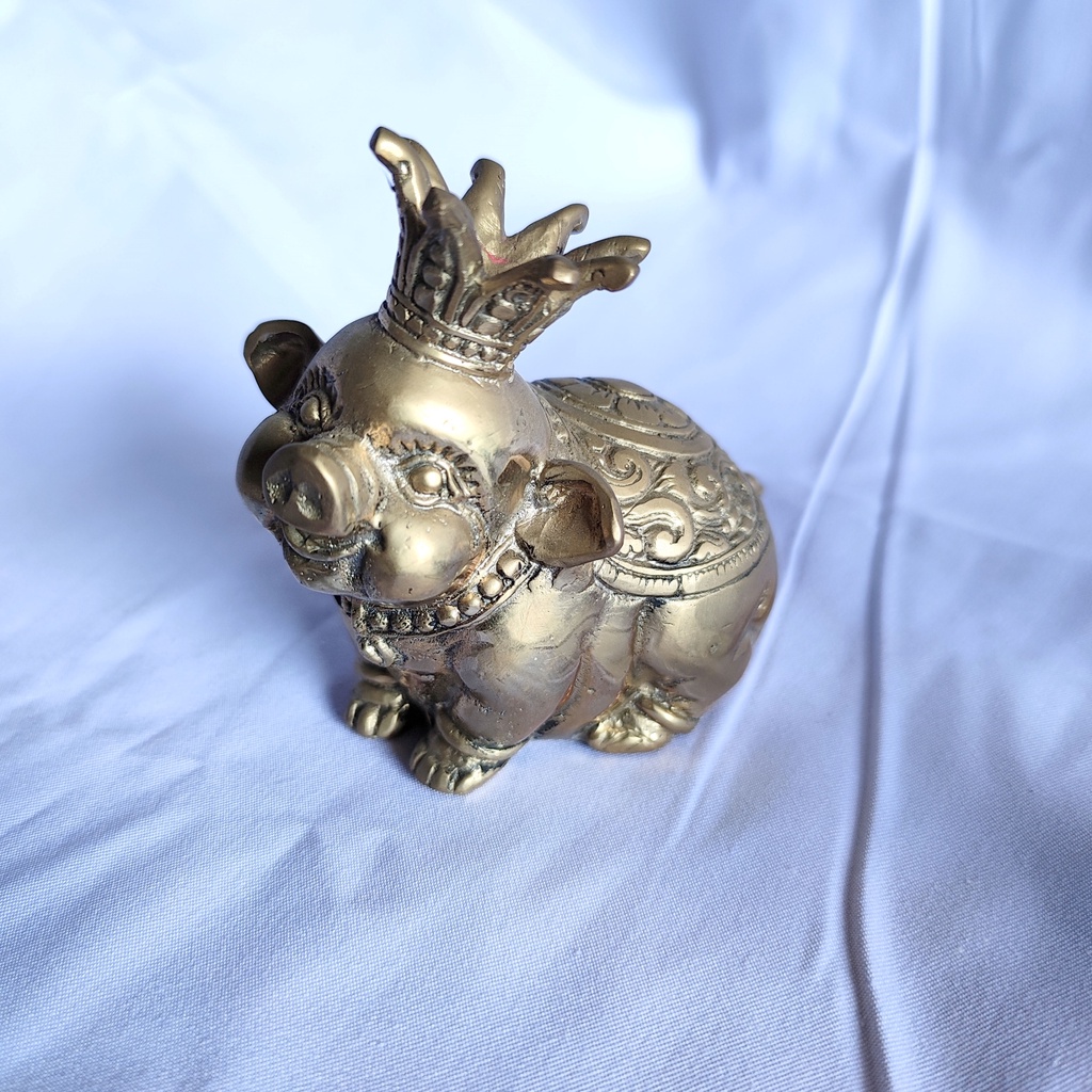 patung babi raja logam kuningan 10cm,