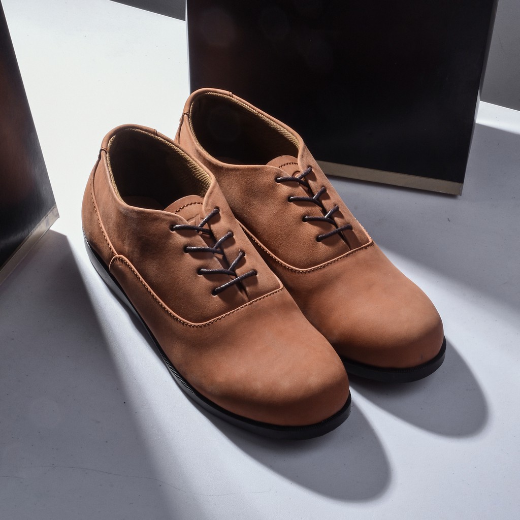 LEEDS TAN |FORIND x Kenzio| Sepatu Kulit Vintage Klasik Casual Pria Cowok Oxford Original Footwear