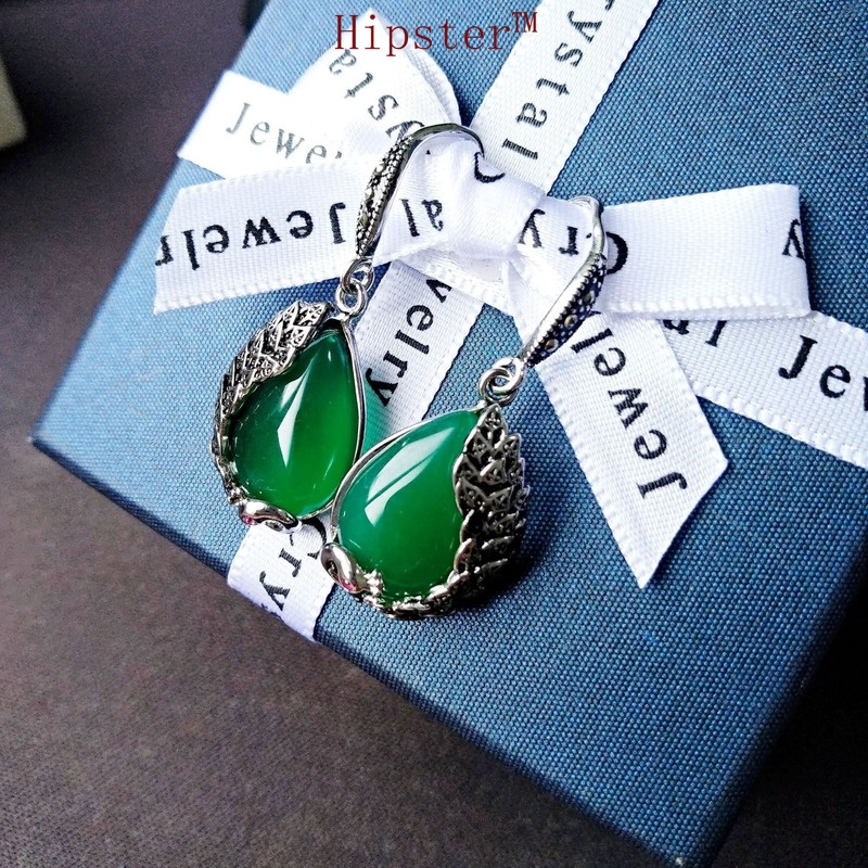 New Retro Emerald Fashion Elegant and Personalized Earrings