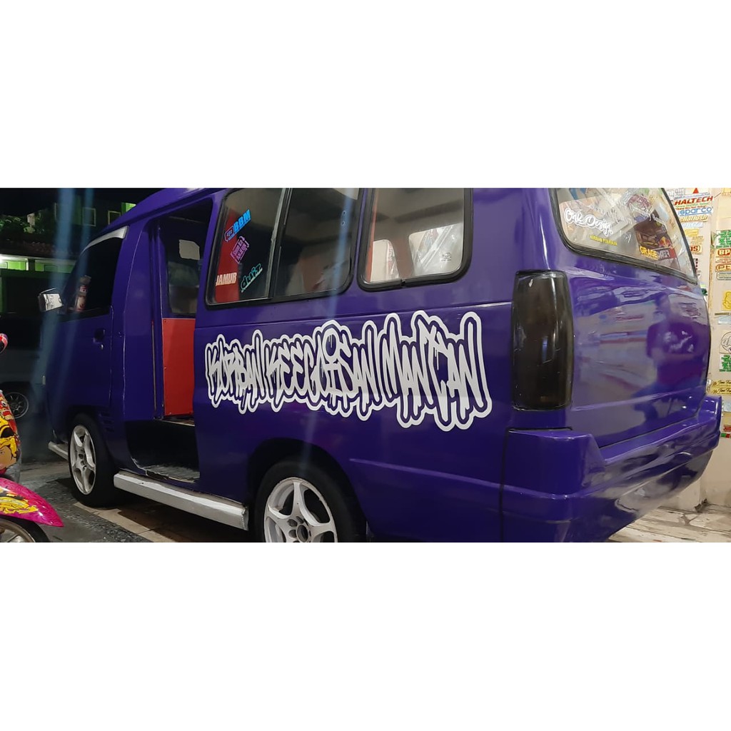 

cutting sticker stiker bebas desain printing waterproof label merk laminasi 108