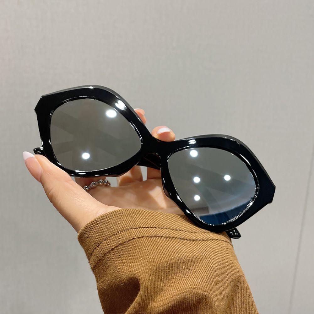 Mxbeauty Kacamata Bentuk Bibir Retro Sederhana Kacamata Anti Radiasi Perlindungan UV Tidak Teratur Perempuan Pria Korea Kacamata Anti Radiasi Untuk Wanita Sale Eyewear Women Glasses