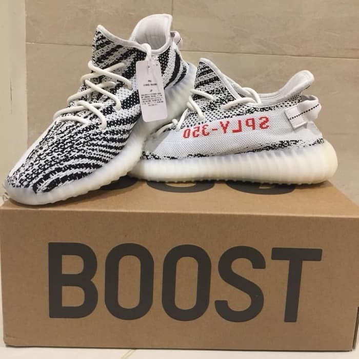 yeezy zebra size 11.5