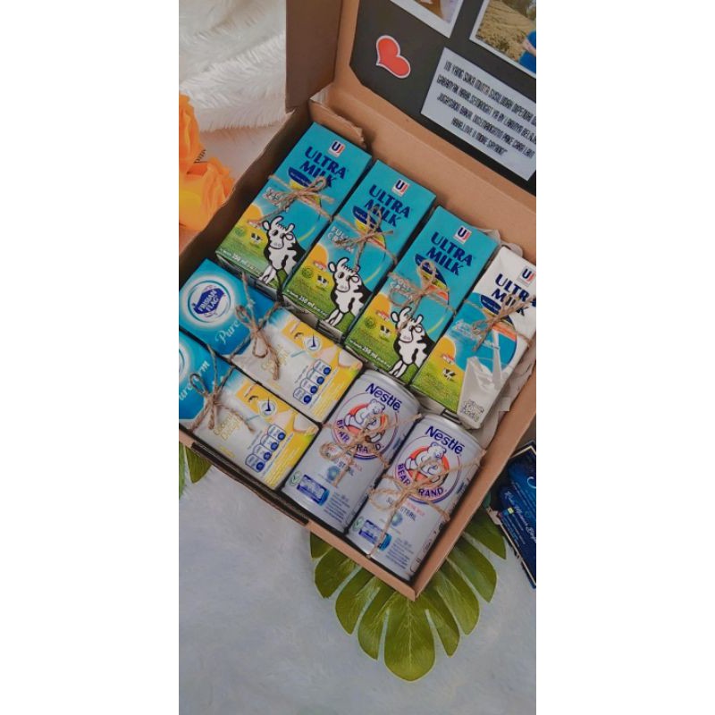 

Gift Box Spesial / box hampers susu / kado / hadiah unik murah / hadiah ulang tahun