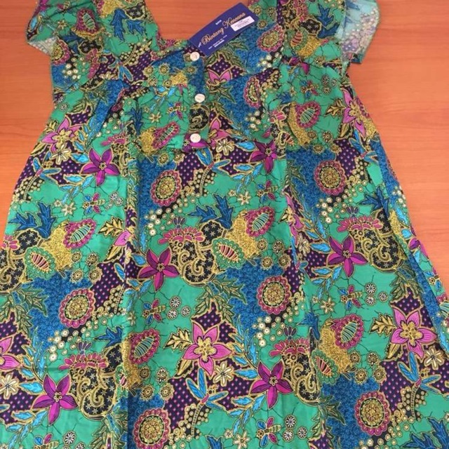 daster batik solo
