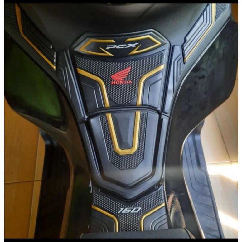 Tankpad Honda PCX 160 New Bahan Karet Premium 3D Merk Adm