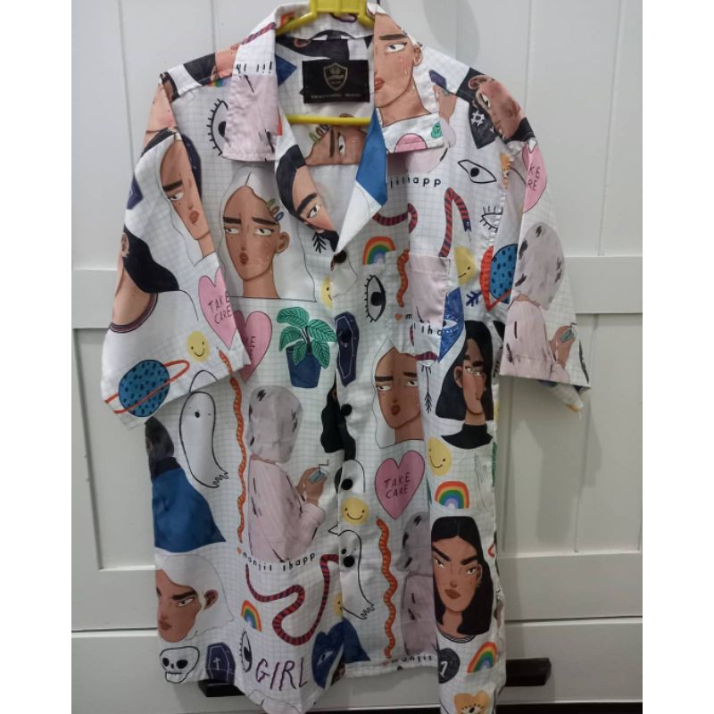 ❎SOLD❎ kemeja vintage motif hawai shirt no callathelabel nadjani calla the label second preloved