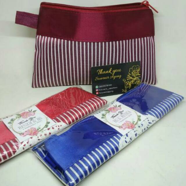 Souvenir pernikahan dompet salur