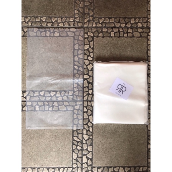 Kantong Plastik 1 kg Plastik PE Bening 15x30 cm Tebal 0,08 (80 micron) Merek RR