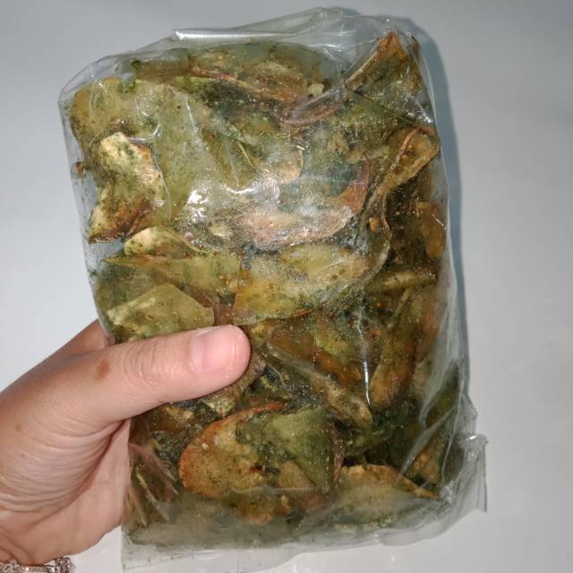 

Keripik pedas rasa CABE IJO / keripik singkong / keripik setan / keripik pedes