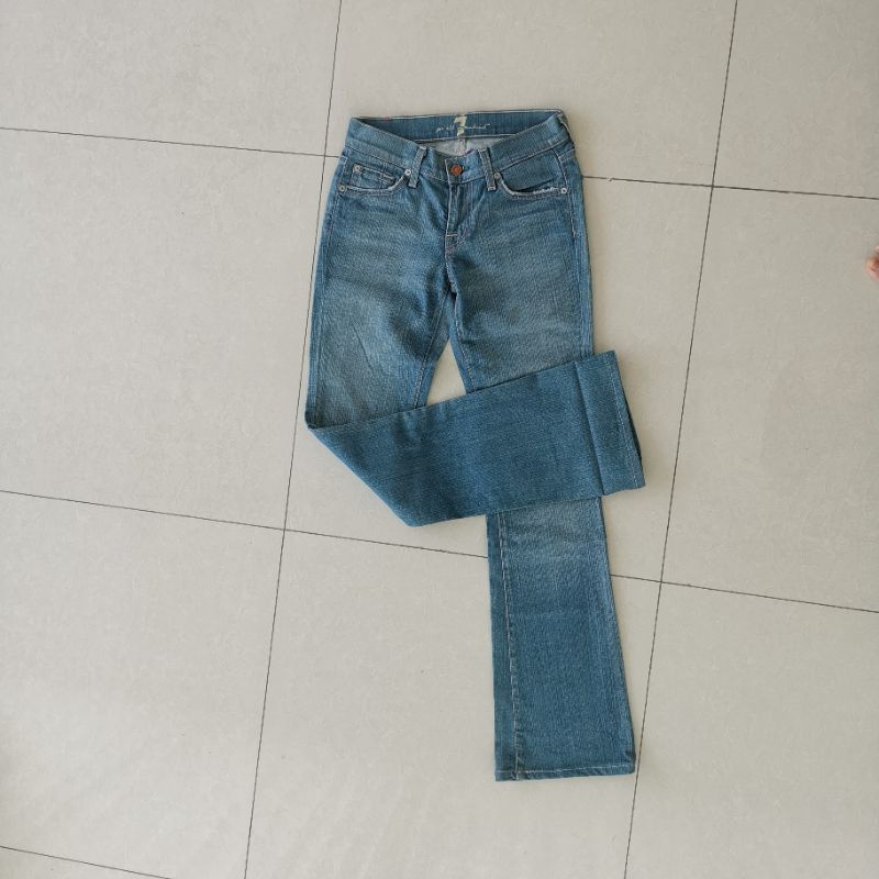 Authentic 7 for all mankind