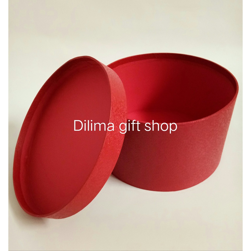 

Bloom Box Bulat D18 T12 /Gift Box Bulat Murah Diameter 18cm Tinggi 12 cm