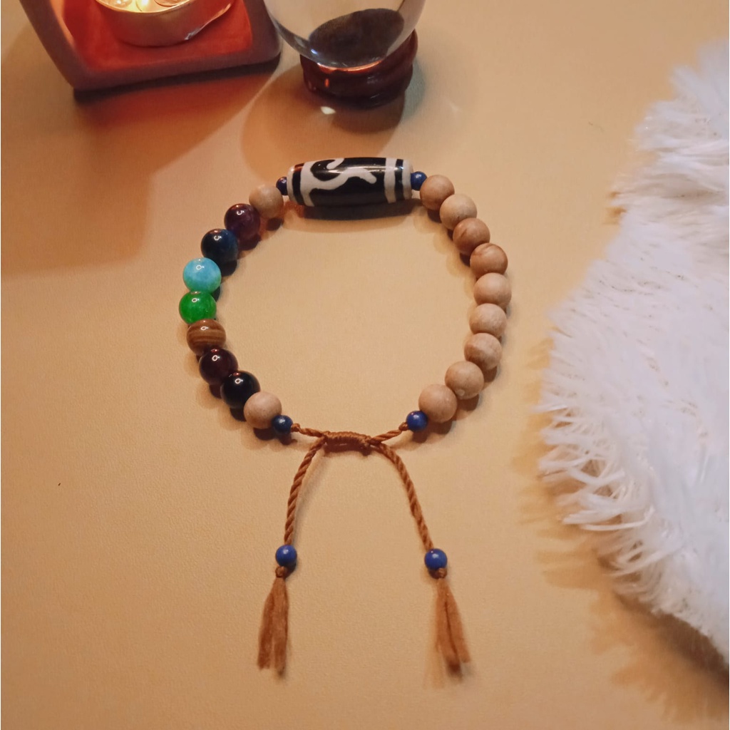 Gelang Kayu Cendana 7 Chakra Batu Dzi Ruyi