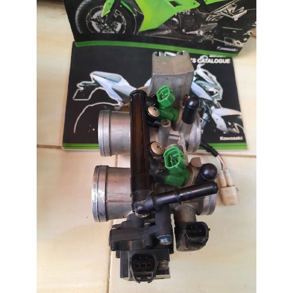 trhotle body assy atau TB ninja 250fi