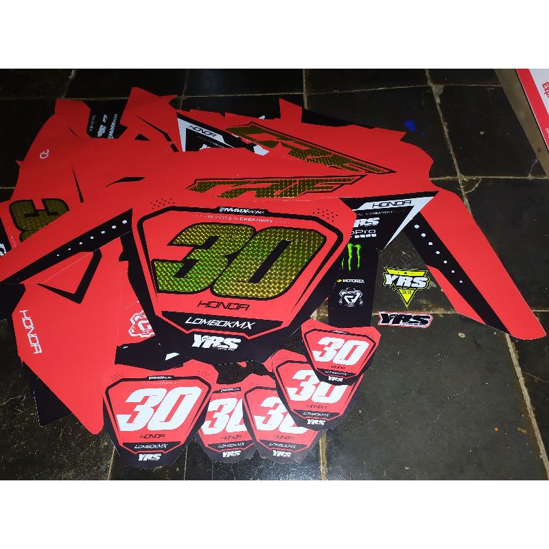 DECAL CRF 150L PREMIUM CUTTING GOLD 3D
