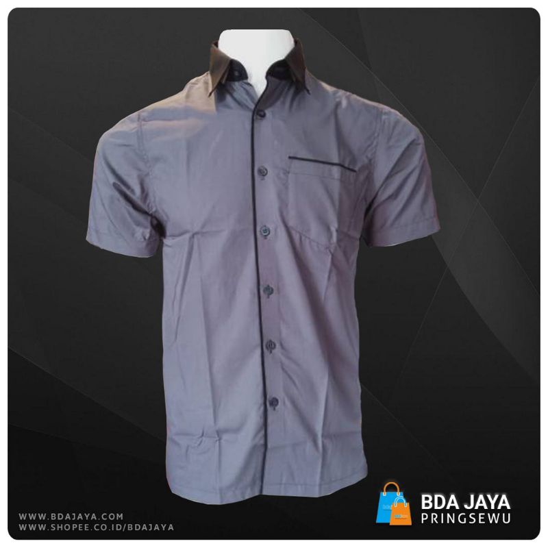 Kemeja TW Tony Walker Putih Lengan Pendek Pria Original Distro Kemeja Formal PNS Pendek Kombinasi Lis Hitam Kemja Kasual Formal Tangan Pendek Ukuran Standar Dan Jumbo S M L XL